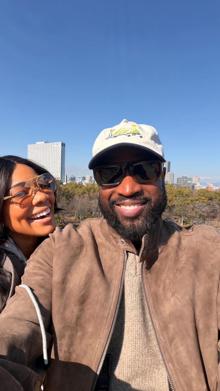 开云APP-韦德与妻子同游日本：若你俩感情不是真的好 根本没法两周待一块