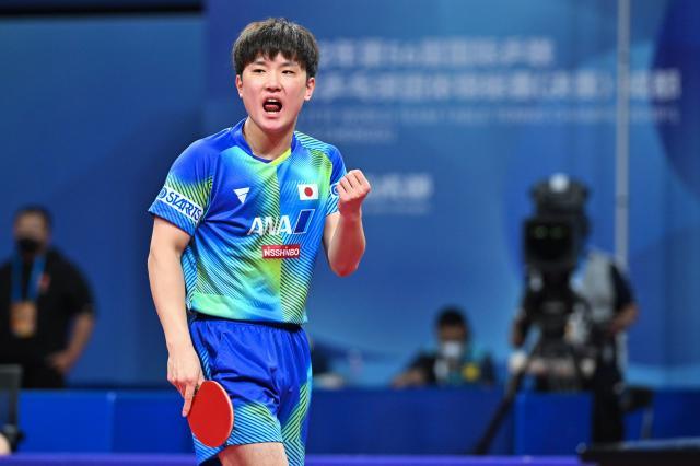 【夜读】又拿曼联说事，英媒曝光C罗不满滕哈赫