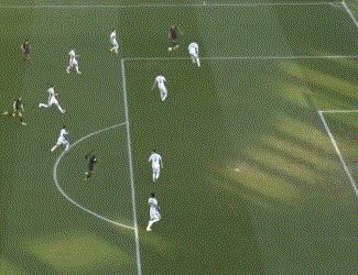 开云体育下载-【西甲】德容传射 普吉替补处子球 巴萨客场2比0胜